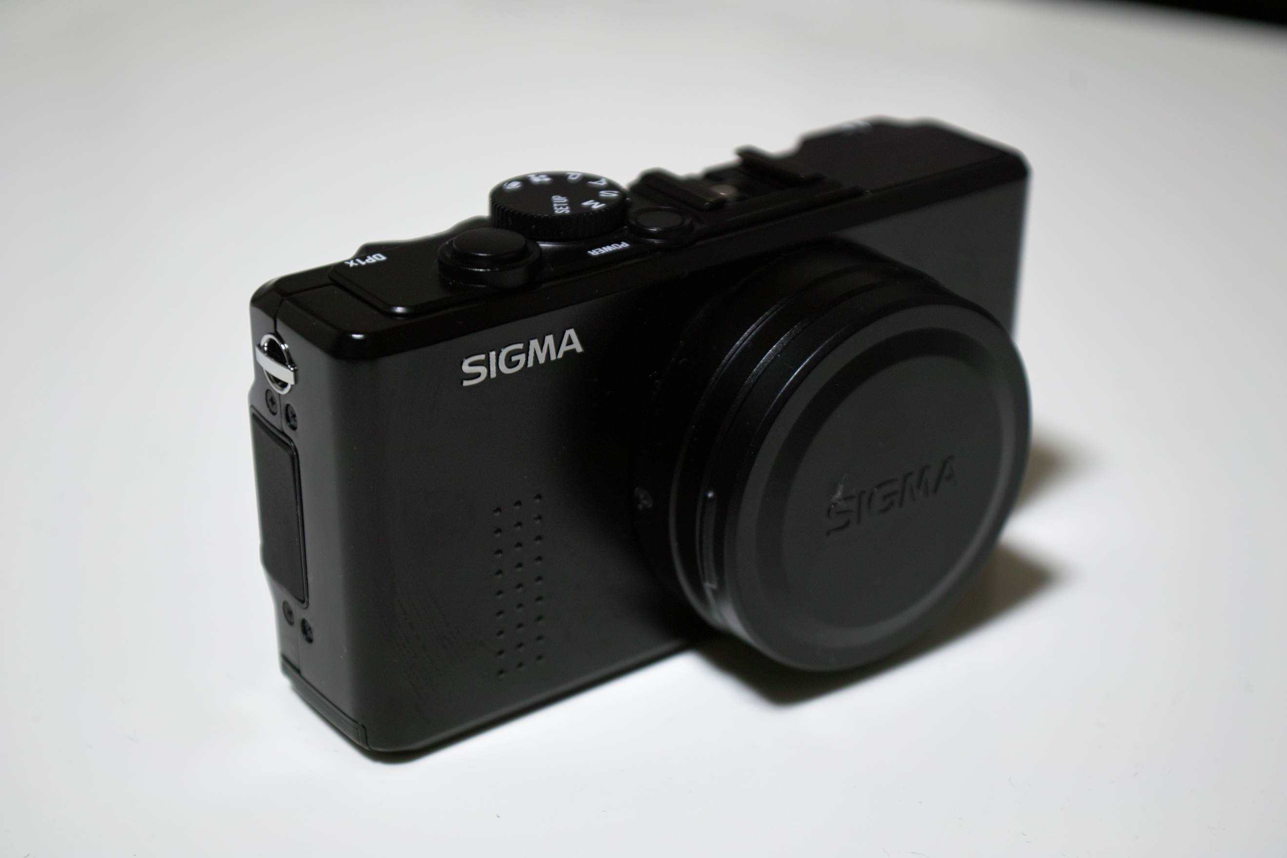 SIGMA DP1x買った。 – モンキーレンチ