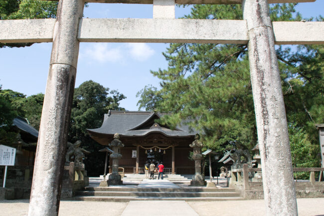 松江城内にある松江神社。縁結びで知られる。
